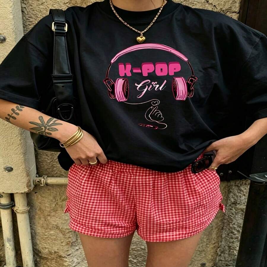 Cute K Pop Girl Graphic T-Shirt 100% Cotton Oversized Soft Breathable Casual Crewneck Short Sleeve Top Daily Casual Street Style Aesthetic Daily  Basic Casual Wearers Fashion Lovers Daily Outfit Enthusiasts Gift Givers - 黑色 - 查看 1
