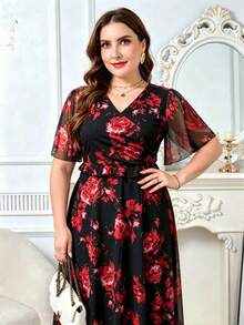 Robe ample pour femmes à col V en maille respirante avec volants, motif floral élégant. Convient pour les voyages, les sorties et le port quotidien en été. Couleur: Noir - Noir - Voir 4