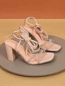 Summer Soft Leather Rhinestone Strap Square Toe Chunky Heel Sandals, Made Of Gentle Nude-Colored Patent Leather With A Soft Pearlescent Luster, The Criss-Cross Strap Design With Embedded Rhinestones Is Both Delicate And Stylish, Which Can Flatter The Foot Shape And Elongate The Leg Line While Providing An Even Wrapping Feel. - Apricot - View 5