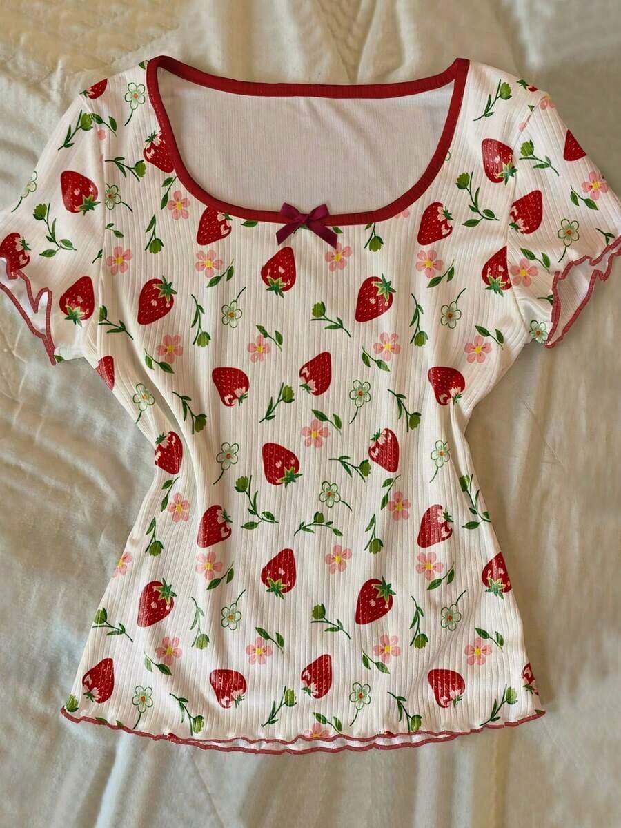 Camiseta de verano casual de mujer con cuello cuadrado, ajuste ceñido, estampado de fresa y ribete a contraste con lazo, manga corta con dobladillo de lechuga - Multicolor - Ver 1