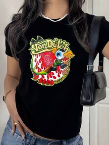 Colorful Figure With A Winged Eye Surrounded By Red Flames Symbolizing Energy, Vision, And Freedom, Alongside A Contrasting Green Bat. Vibrant, Modern, Casual Women's T-Shirt For Comfortable And Attractive Everyday Wear. - 黑色 - 查看 8