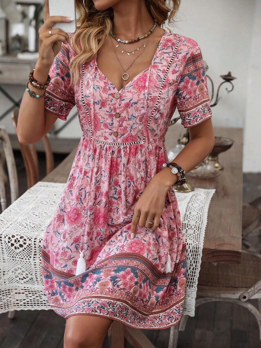Vestido con estampado floral de cuello con cordón y fleco - Negro - Ver 1
