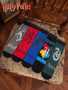 Noctvar OBM Sleepwear X Harry Potter 5双哈利波特学院徽章中筒袜，格兰芬多、斯莱特林、拉文克劳、赫奇帕奇主题粉丝周边，可爱卡通图案，时尚休闲舒适透气学生袜，适合日常穿着、返校季、节日礼物 - 彩色 - 查看 4