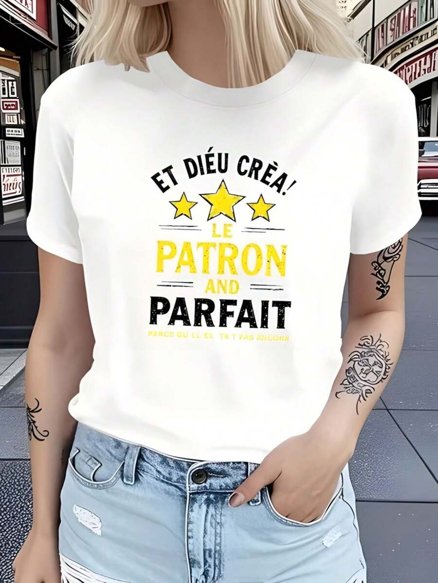 Women's T-Shirt With French Style Lettering "THE BOSS", Yellow Stars And Black Typography With A Distressed Effect, High Contrast Graphic Design. - 白色 - 查看 1