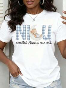 Under The RadarNiu T-Shirt For Nurses And Healthcare Workers In The Neonatal Intensive Care Unit, With Adorable Bear Design And Blue Plaid Pattern, Baby Care Theme, Gift For NICU Staff - Vintage Urban Style, Unisex, Cotton, Short Sleeve, Round Neck And Loose Fit. - 白色 - 查看 1