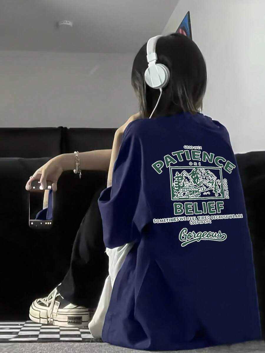 Women's Graphic T-Shirt With Y2K-Inspired Print, Round Neck And Short Sleeves, Ideal For Spring/Summer/Autumn, With Mountain And Star Design, Brown Color. - Navy Blue - View 1