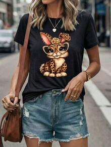 Women's Y2K Style Summer Top, Cute And Fun. Women's T-Shirt With Cartoon Letter Print, Sweet And Cool American Retro Style, With A Rabbit And Heart Print. Suitable For Various Occasions, Such As A Gift For Festivals, Birthdays, Music Festivals, Casual Wear, Versatile And Comfortable, For Beach Vacations, Simple And Fashionable, Suitable For Everyday Wear For Women And Girls. 100% Cotton. - 黑色 - 查看 1