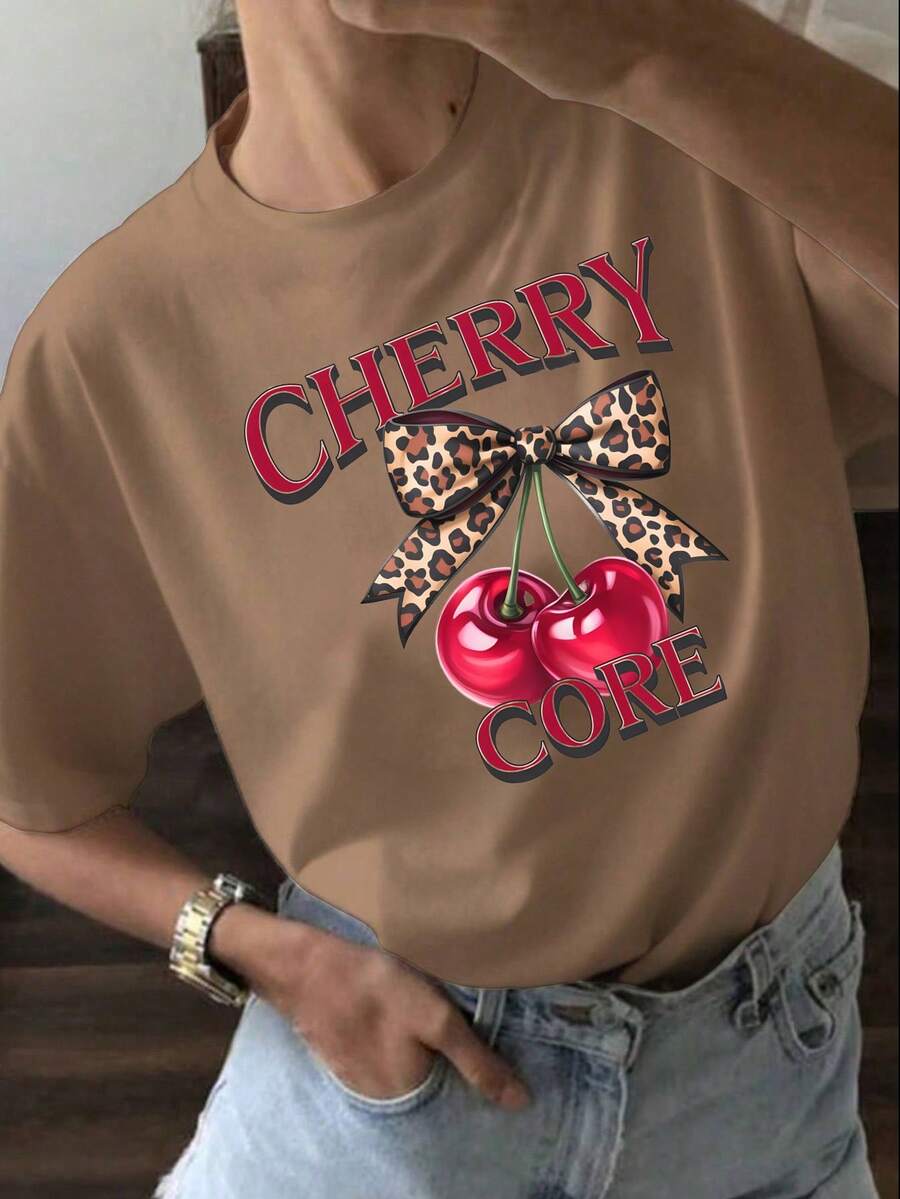 Women's Oversized Brown Summer 2026 T-Shirt With Leopard Print Bow And Red Cherries, Animal Print Bow And Cherry Design, Flirty Style To Pair With Leggings Or Skinny Jeans - YH563-棕色 - 查看 1
