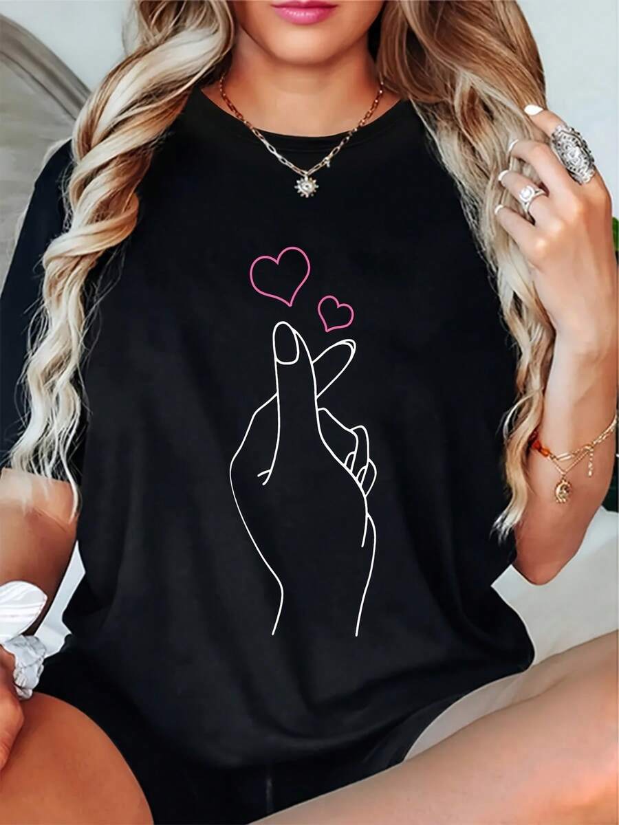 Camiseta de Mujer con Estampado de Gestos de Corazón Coreano - Camiseta Casual Suave, Negra, Diseño de Mano y Corazón en Rosa, Manga Corta, Cuello Redondo, Ideal para Fans de K-drama y Amantes de la Música - Negro - Ver 1