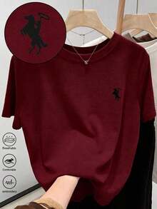 Women's Crew Neck T-Shirt With Men's Embroidered Print - Casual Crew Neck Top - Lightweight T-Shirt Suitable For All Seasons - 勃根地 2 - 查看 1