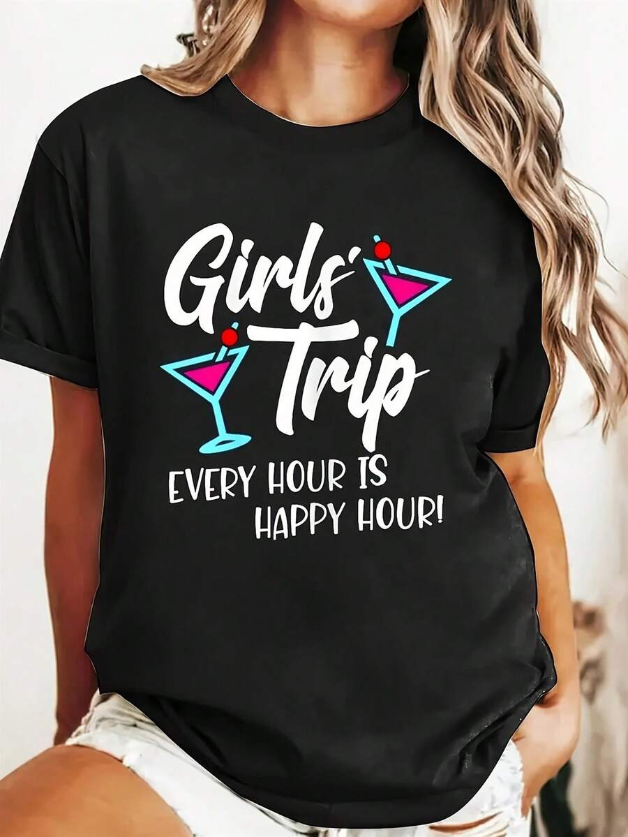Camiseta de Inspiración para Viajes - Cada Hora es una Hora Feliz - Ropa para Despedidas de Soltero y Martini - 95% poliéster, 5% spandex. Adecuada para camisetas de manga corta y cuello redondo, con texto de temática de viajes y un diseño de copa de martini, perfecta para equipos de despedidas de soltero. - Negro - Ver 1