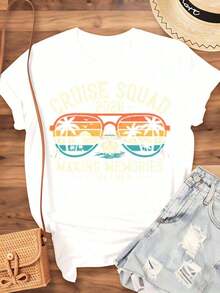 Cruise Squad 2026 Creating Memories Together Women's Tropical Palm Tree And Sunglasses Design T-Shirt, Gift For Summer Vacation, Beach Party, Cruise Trip, 220g - Unisex Urban Vintage Style, Loose Cotton Short Sleeve Crew Neck T-Shirt, 100% Cotton - 白色 - 查看 4