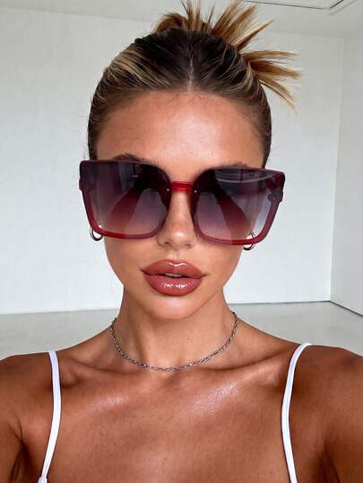 1 Cặp kính râm thời trang gọng vuông lớn màu đỏ unisex, trang trí nơ, phù hợp cho phong cách đường phố, du lịch, kỳ nghỉ, thể thao, lái xe, lễ hội, bãi biển, nhạc EDM, dã ngoại, phụ kiện mùa hè, du lịch gia đình, chống tia UV, chơi golf, leo núi, trang phục thanh lịch, không khí nghỉ dưỡng, thể thao, tiệc tùng, hoạt động ngoài trời, phong cách đường phố, câu cá, kỳ nghỉ, chống nắng, kỳ nghỉ
