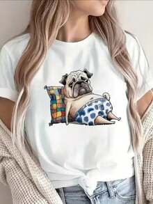 Soft 100% Cotton Women's T-Shirt, Casual Crew Neck Tee, Loose-Fitting Printed Tee With A Fun Design Featuring A Pug In Blue Polka Dot Underwear, Machine Washable, Suitable For Summer Parties, Gifts, And Casual Wear, Comfortable Fabric, Short Sleeves With A Crew Neck, Casual And Comfortable Style. Breathable Cotton T-Shirt, Goes With Everything. - 白色 - 查看 6