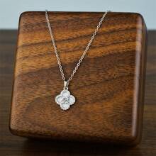 1pc Fashionable & Versatile Shell Rhombus Flower Pendant Necklace, Elegant Clavicle Chain, Luxury Aesthetic - Four Leaf Clover Necklace - View 11