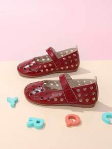 1 Par de Sandálias Planas de Verão Infantis, Sapatos de Couro Casuais Vintage Vermelho com Laço e Fivela em Formato de Coração Vazado, Fofo e Versátil, Adequado para Looks, Férias, Dama de Honra, Passeio no Parque - Vinho - Visão 6