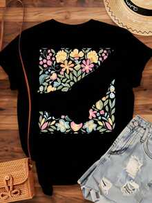 Personalized T-Shirt With Floral Design Of Mother And Child Holding Hands For Mother's Day, Birthday Gift For Mom, Family Clothing With Personalized Name, Vintage Urban Style, Unisex, Cotton, Short Sleeve, Round Neck, 100% Cotton - 黑色 - 查看 4