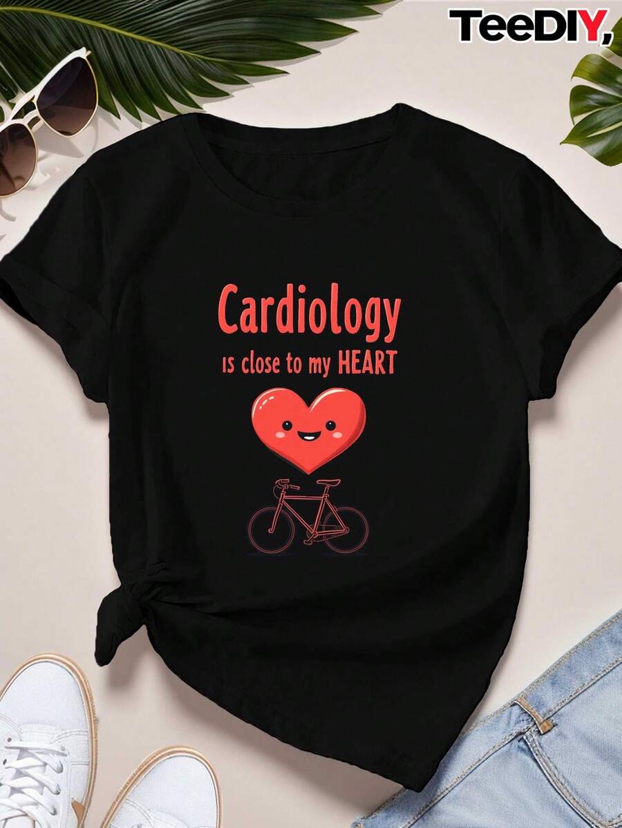 1 Women's Plus Size Heart Print T-Shirt - Casual Short Sleeve Crew Neck Top Decorated With Heart Patterns, Suitable For Medical Staff, Fitness Activities And Daily Wear - Comfortable Machine Washable Clothing, 180g, 100% Cotton. - 黑色 - 查看 1