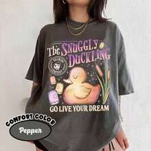 Camiseta Comfort Snuggly Duckling, Camiseta Vintage, Snuggly Duckling, Brewing Tangled, Camiseta Inspirada, Regalo de la Película Tangled - Negro 1 - Ver 6