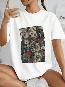 Women's T-Shirt With Vintage Horror Comic Art Retro Design Showing A Haunted House Night Scene With Spooky Carnival Characters, 100% Cotton, Retro Casual Clothing. - 白色 - 查看 1