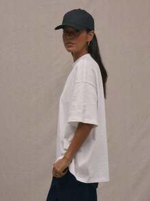 Oversized Crew Neck T-Shirt With Logo, Casual, For Vacation, Daily Wear, Airport, Back To School, Stylish, Spring, Summer, Holidays - 布蘭克 - 查看 2