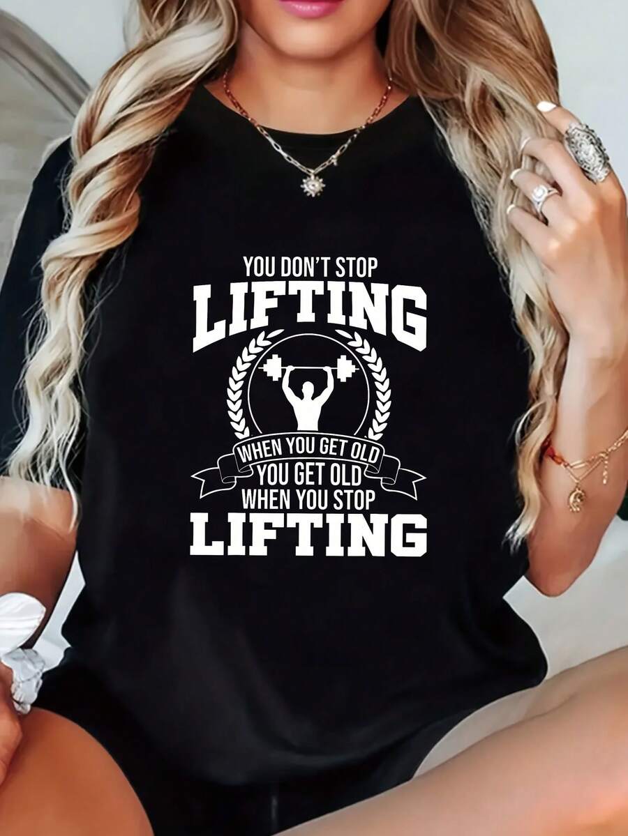 Talla Grande - Camiseta de Mujer - Camiseta con la Frase "No Dejas de Levantar Pesas Cuando Te Haces Mayor" - Negra con Letras Blancas - Tejido Transpirable para Levantamiento de Pesas - Camiseta Lavable a Máquina - Ropa de Levantamiento de Pesas para Mujer, Estilo Casual, Duradera, Diseño con Estampado Geométrico, Ajuste Cómodo, Equipamiento para Levantamiento de Pesas, Camiseta de Cuello Redondo, Material Ligero, Camisa, para Mujer - Negro - Ver 1