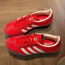 Adidas Giày thể thao nữ Clover Originals Gazelle cổ thấp, kiểu dáng retro Đức, mũi chữ T. - Đỏ/trắng - Xem 2