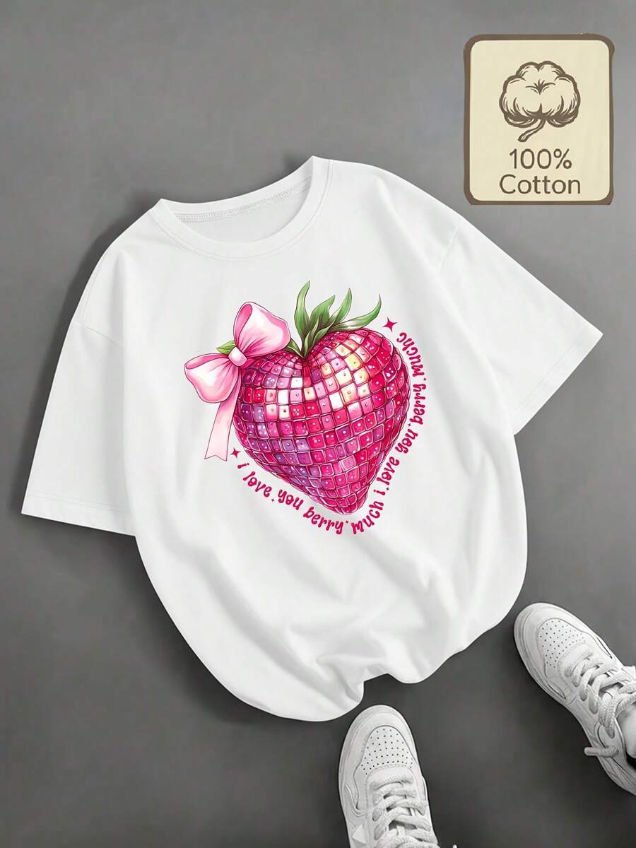 Talla Grande - Talla Grande - Fresa con forma de corazón para el Día de San Valentín con lazo y eslogan, Top de manga corta con cuello redondo casual estampado para mujer de talla grande