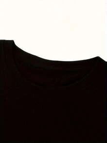 1 Piece Women's Crew Neck T-Shirt With Angel Wing Print And Y2K Slogan - Soft, Micro-Stretch, Non-See-Through Fabric, Washable, Casual Short Sleeve Top, Casual Wear, Fashion For All Seasons, Bold Graphic T-Shirt, Easy Care Clothing, Relaxed Cut, Retro Style, Comfortable Fit, Printed T-Shirt, Minimalist Style Sweatshirt For Fashion Lovers. - 黑色 - 查看 5