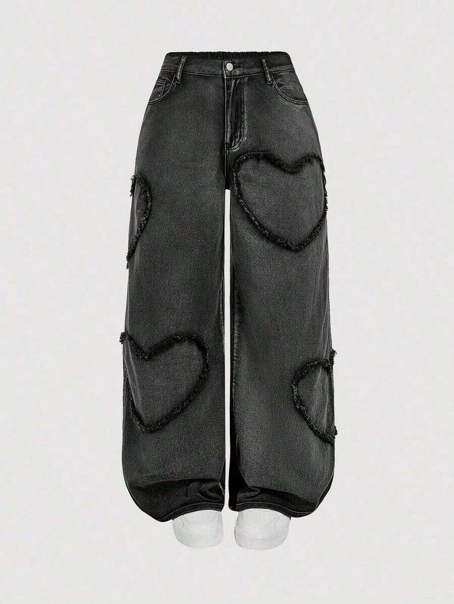 MOD Jeans rectos de algodón con estampado de corazones rosas para tallas grandes - Negro - Ver 1