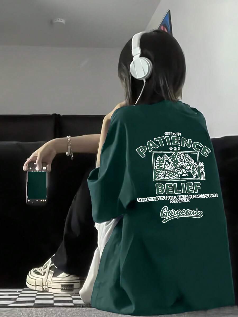 Women's Graphic T-Shirt With Y2K-Inspired Print, Round Neck And Short Sleeves, Ideal For Spring/Summer/Autumn, With Mountain And Star Design, Brown Color. - Dark Green - View 1