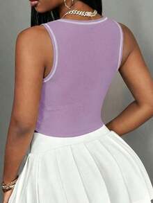 Top corto sin mangas con contraste de color acanalado, estilo casual básico, deportivo, sexy y de calle Y2K para mujeres - Púrpura malva - Ver 2