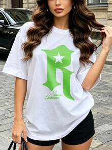 Camiseta de manga corta con cuello redondo suave y casual para mujer, con estampado gráfico de la letra R en forma de estrella, adecuada para uso diario en primavera y verano. Blanca. - Blanco - Ver 1