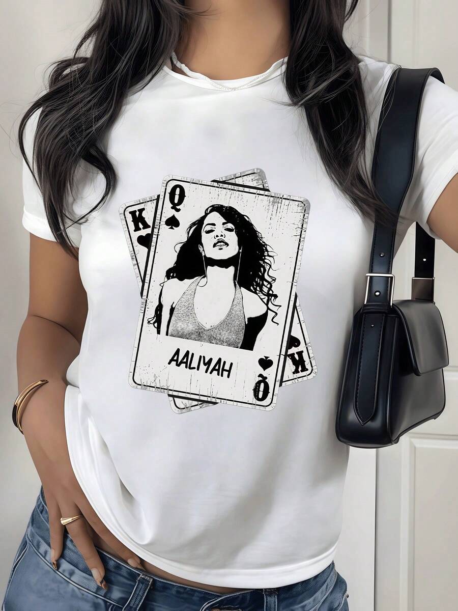 Cards Symbolizing Feminine Power And Self-Confidence, Accompanied By An Elegant Silhouette With Long Hair And A Determined Expression, Make This A Modern, Casual Women's T-Shirt For Everyday Wear. - 白色 - 查看 1