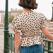 Frenchy Blusa de diseñador con estampado de lunares, lazo delantero y dobladillo con volantes - Multicolor - Ver 3