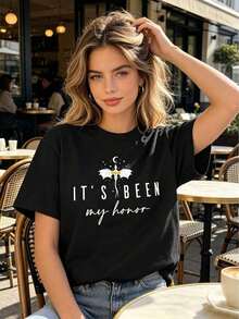 1 pieza Camiseta con estampado gráfico "Fourth Wing" de Comfort Color, manga corta, cuello redondo, top casual para verano y primavera, camiseta para mujer, 180g, 100% algodón. - Negro - Ver 5