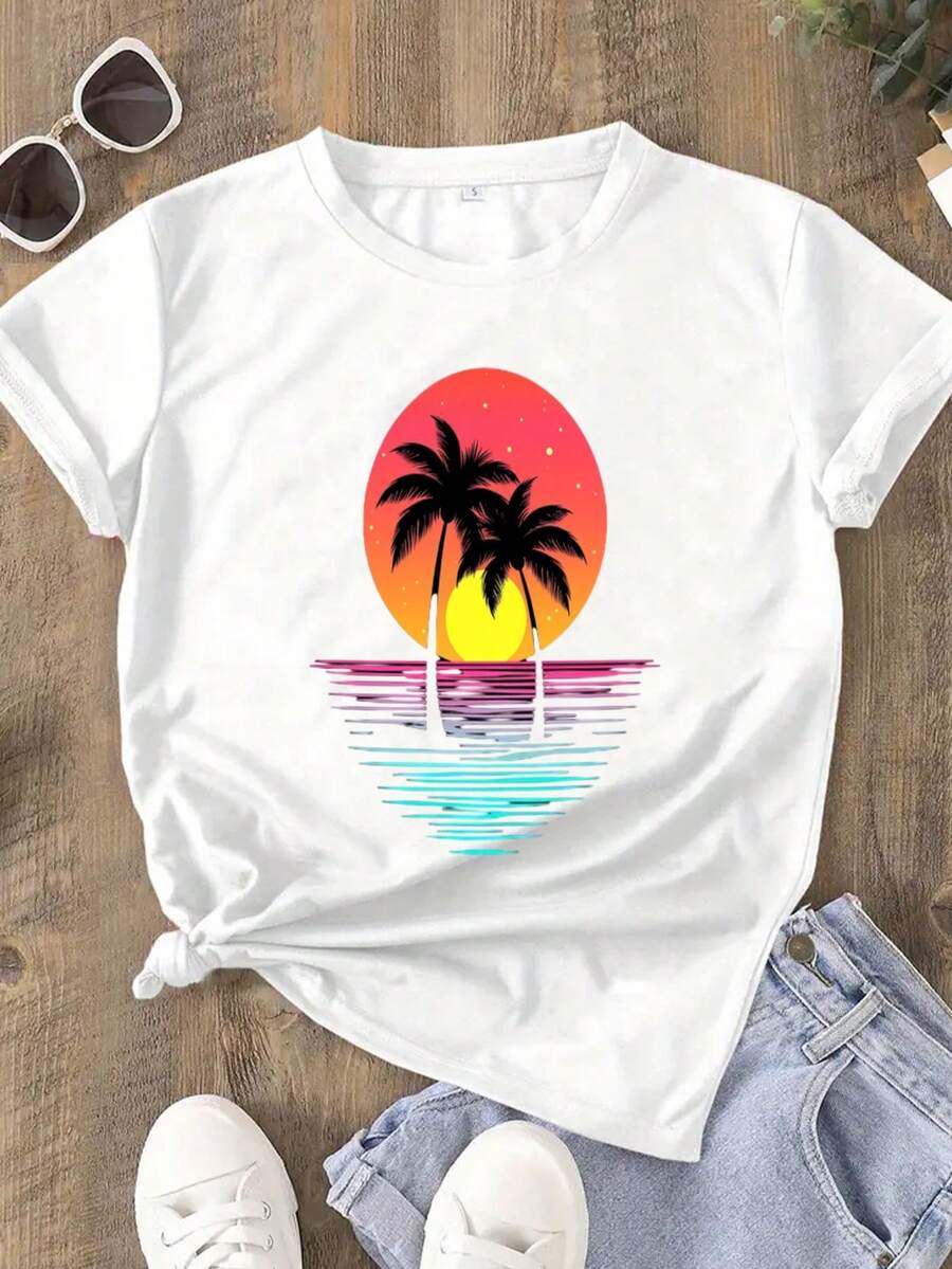 New In Fashion - BrightRetro Women's Palm Tree Sunset Print T-Shirt, Perfect For Summer And The Beach. This Casual T-Shirt Features A Tropical Print, A Crew Neck, And Short Sleeves. It's A Vintage Urban Style, Unisex, Made Of Loose-Fitting Cotton, And Has A Crew Neck. - 白色 - 查看 1