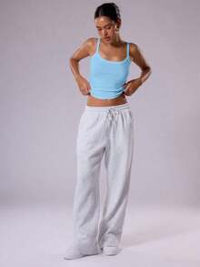 Camiseta de tirantes sencilla y lisa para mujer, básica casual para el día a día, parte de un armario cápsula, para uso diario, aeropuerto, vacaciones, vuelta al cole, elegante para primavera y verano, festivales - Azul - Ver 2