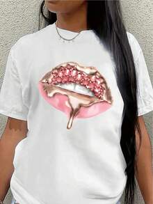Women's Short-Sleeved Polyester T-Shirt With An Artistic Lip Print Design. Lightweight And Durable, Suitable For Casual Wear At Home Or In Restaurants, With A Soft And Comfortable Fabric. - 白色 - 查看 7