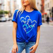 Women's Cotton T-Shirt With A Graphic Print Of Faith, Hope, And Love, Short Sleeve, Crew Neck, Casual Style, Sizes S-5XL, Loose Fit Summer T-Shirt, Inspirational Religious Heart Design, Soft And Comfortable For Everyday Wear. Ideal Gift. - 藍色 - 查看 9