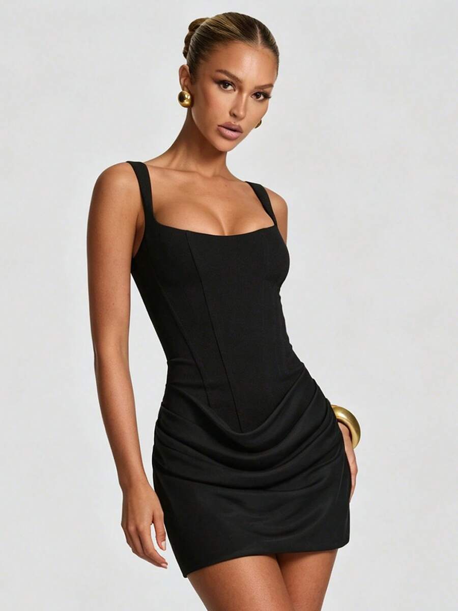 Ladies Minimalist Square Neck Stretch Bodycon Short Dress Evening Going Out Outfit - Black - View 1