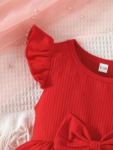 Set de 2 piezas con parte superior de manga corta con estampado de mariposa y cuello redondo, y pantalones cortos acanalados lisos, conjunto lindo para primavera/verano para bebé y niño pequeño - Rojo - Ver 10