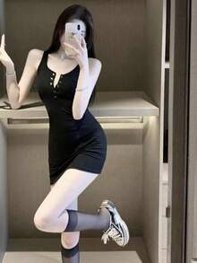 American Retro Print Off-Shoulder Short-Sleeved Dress, New Summer Style, Hot Girl Fashion, Waist-Cinching Pleated Bodycon Mini Skirt - Black - View 4