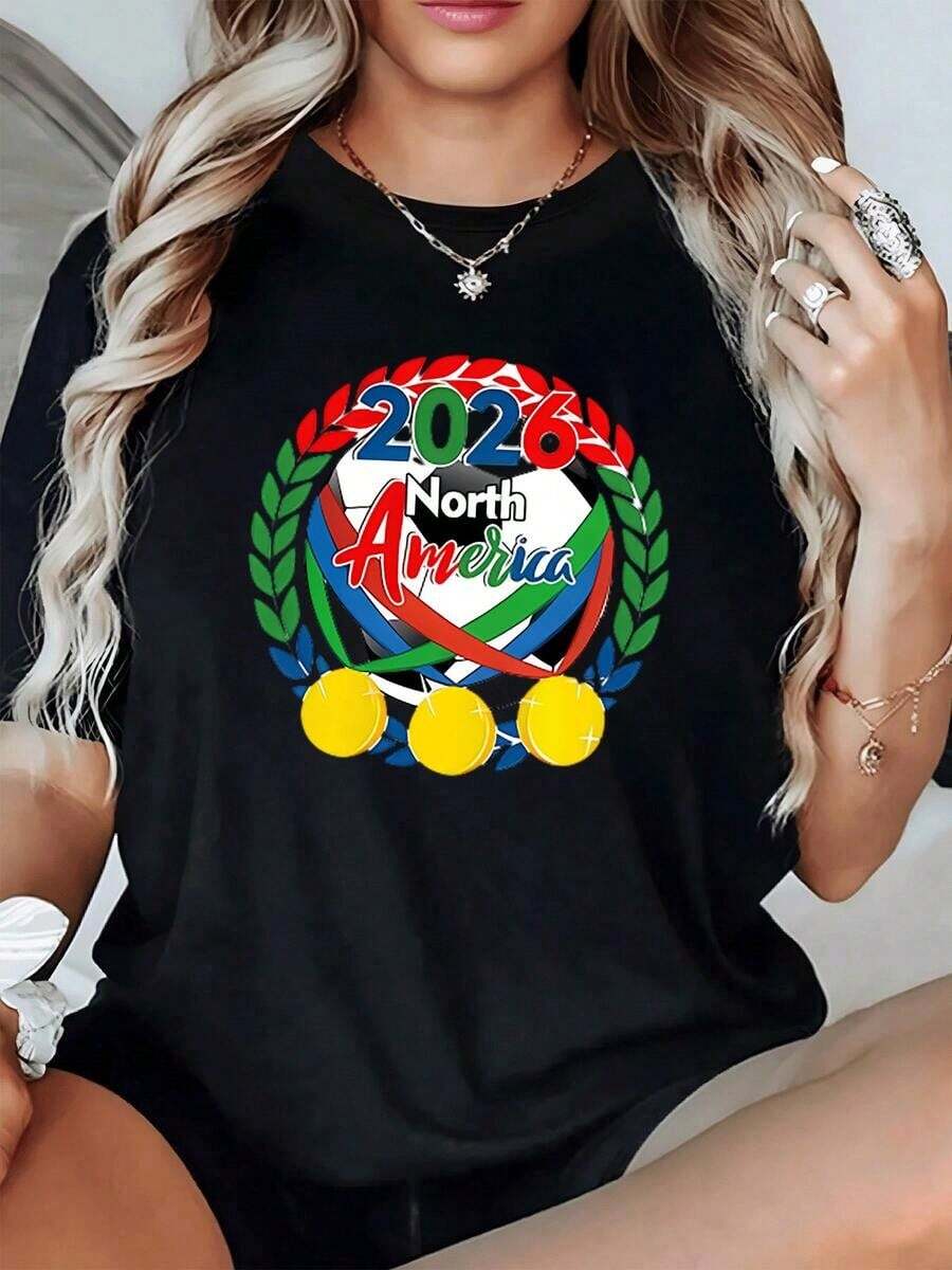 A Vibrant Symbol Celebrating The Sporting Unity Of The North American Continent In 2026, With Vivid Colors Representing The Passion, Energy, And Diversity That Inspires The Winning Spirit. A Comfortable, Modern, Casual Women's T-Shirt For Soccer Fans. - 黑色 - 查看 1
