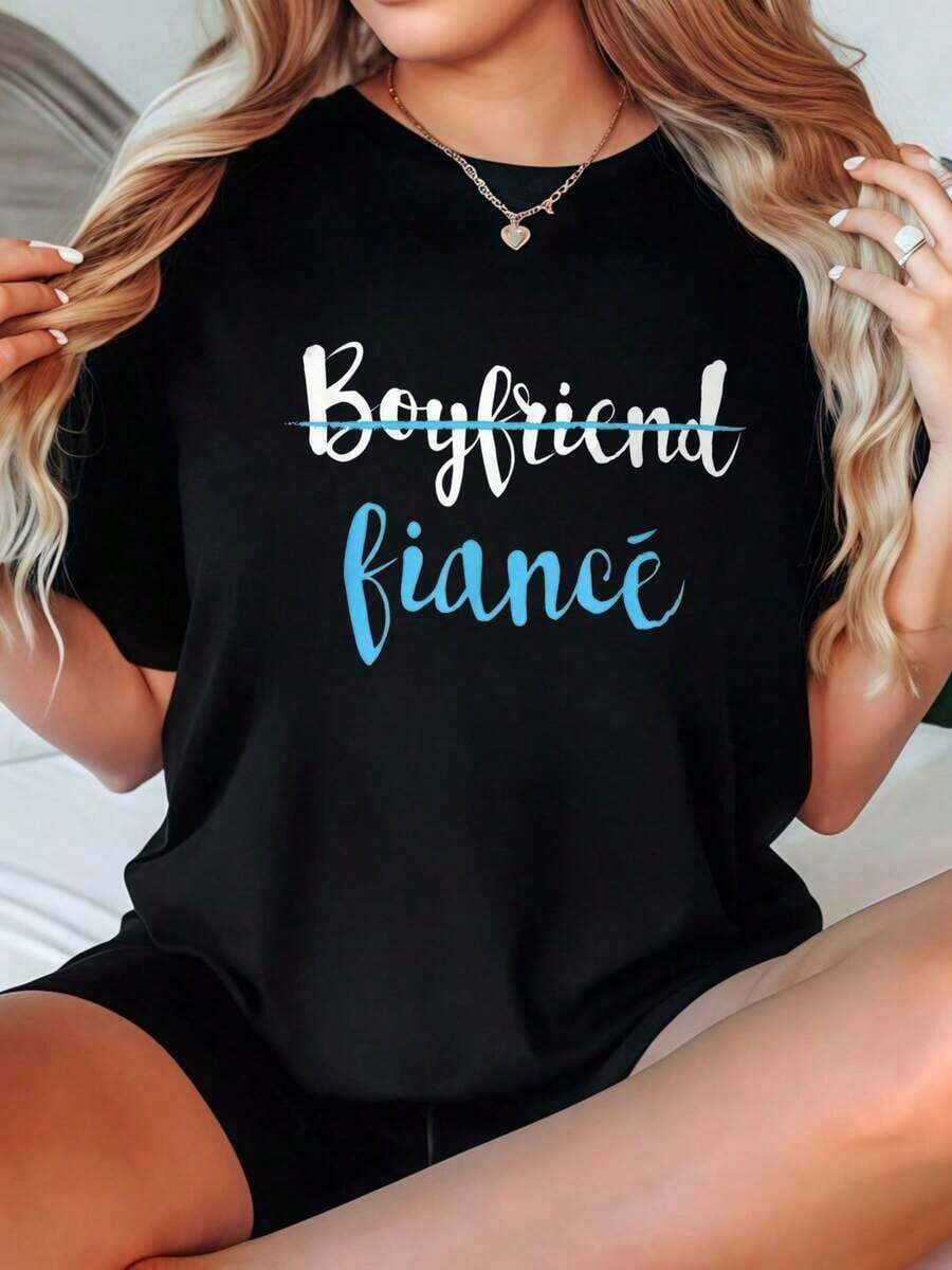 2026 Women's-Shirt Boyfriend To Fiancé Black White Options Printed Text Graphic Tee Casual Daily Wear Shirts Summer Tops Graphic Tees Summer Outfits Women Graphic Tees Women Crop Tops Tops Women Vintage Cotton Cute Clothes Women Blusas Para Mujer Casual - Negro - Ver 1