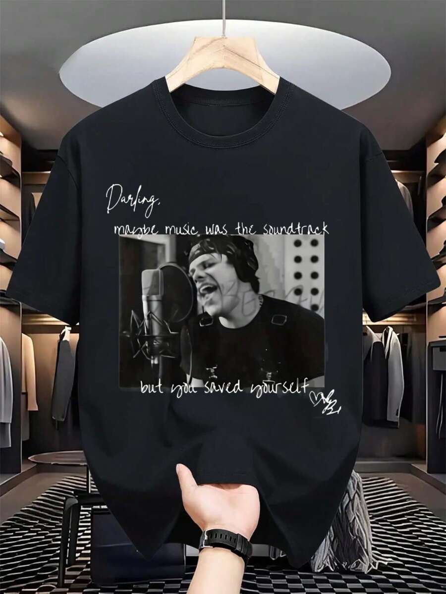 Summer T-Shirt New W Official Darling Maybe Music Is Background Music T-Shirt - 100% 180Gsm Black Logo - Lyrics Print With Microphone Signature, Comfortable Casual Crew Neck T-Shirt For All Seasons, Fan Apparel, Graphic T-Shirt - màu đen - Xem 1