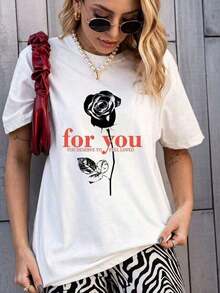 Edición Limitada: Camiseta Casual para Mujer con Estampado de Rosas Blancas, Manga Corta, Cuello Redondo, Hombros Caídos, Corte Holgado, Diseño Floral para Moda Diaria, Algodón Ligero - Blanco - Ver 1