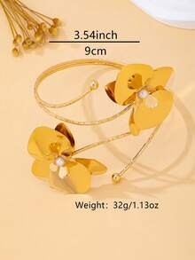 Women's Fashionable Adjustable Minimalist Bracelet - Imitation Pearl Flower Bracelet - View 8