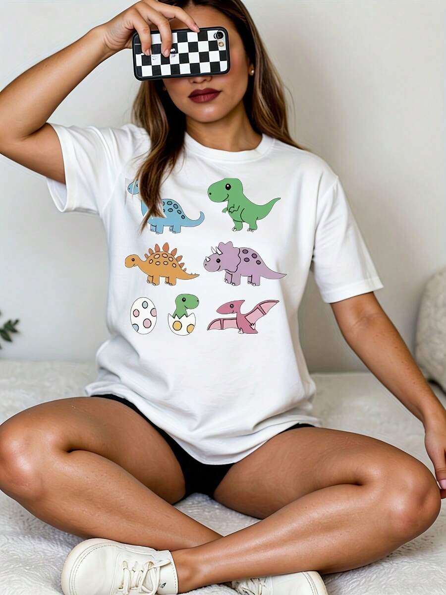 Women's White T-Shirt With Colorful Dinosaur Illustrations: Blue, Green, Orange, Purple, Pink, Dino With Egg, Black And White Checkered Phone Case, Casual Short Sleeve T-Shirt For Everyday Wear, Perfect - 白色 - 查看 1