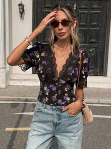 Blusa elegante y vintage de mujer con cuello en V, cintura ceñida y parches de encaje floral rojo - Multicolor 5 - Ver 5